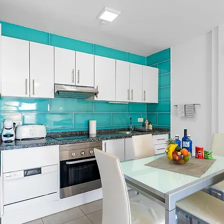 Colina Smart Hi-end Services Media Streaming Apartment Costa Adeje (Tenerife)
